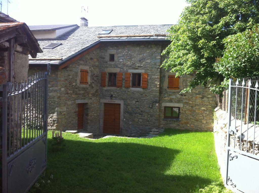 Maison De Caractere En Pierre Cal Batlle Сан-Пиер-дел-Форка Екстериор снимка